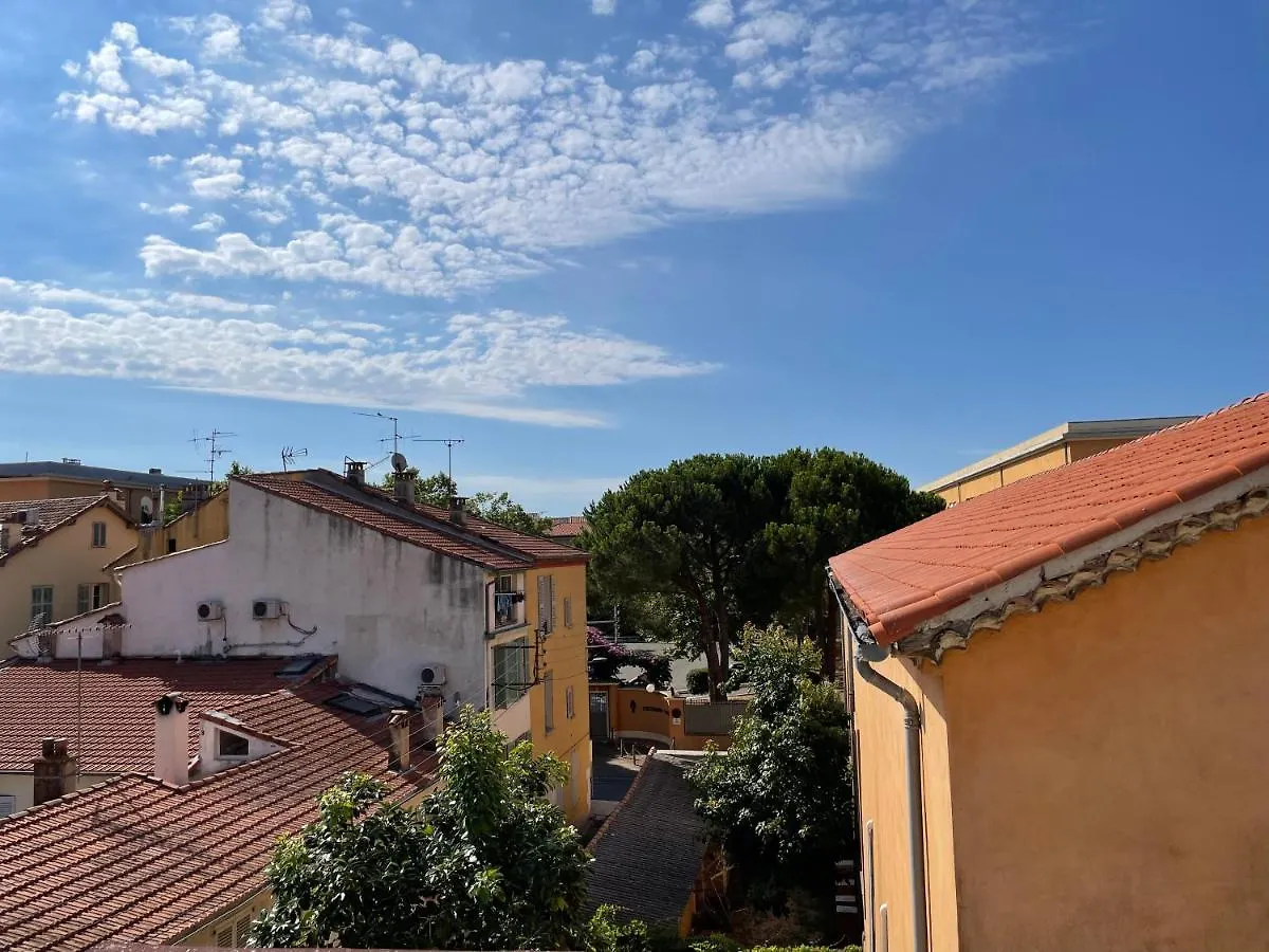 Nice Renting - Fersen - 2 Rooms Vieil Antibes - Ac - Safranier - Big Terrace 0*,  Франция