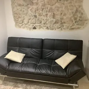 Appartement Deux Pieces Dans Le Vieil Safranier, Antibes