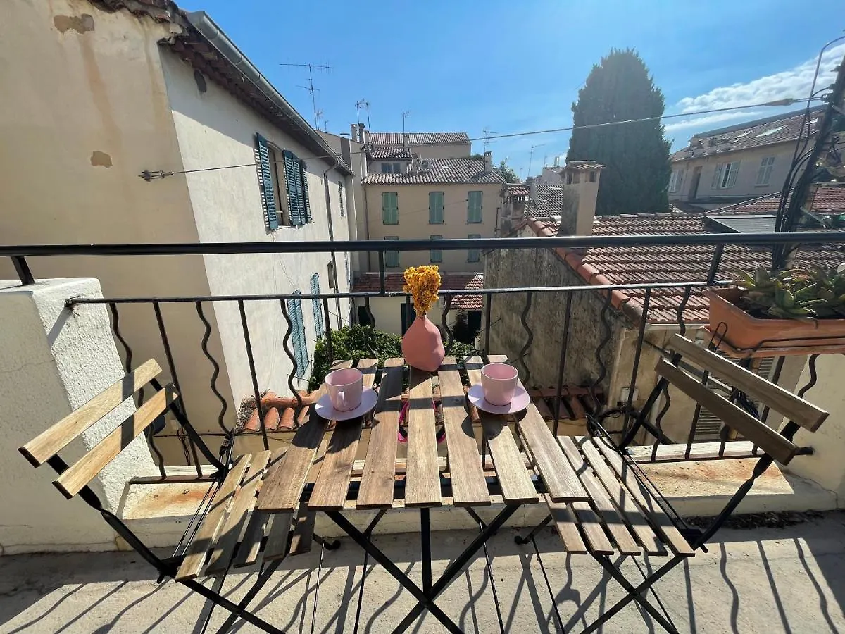 Apartment Nice Renting - Fersen - 2 Rooms Vieil Antibes - Ac - Safranier - Big Terrace France